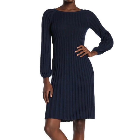 Max Studio Dresses & Skirts - Mac Studio Pleated Knit Sweater Dress Blue Small